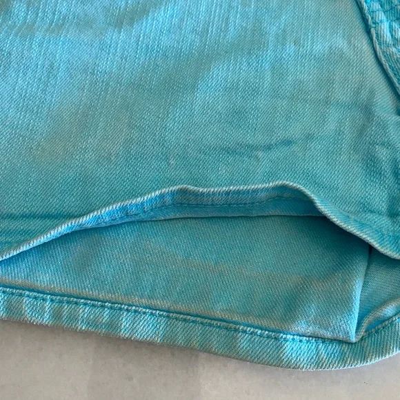 Tilt Jean Shorts - Picture 7 of 7